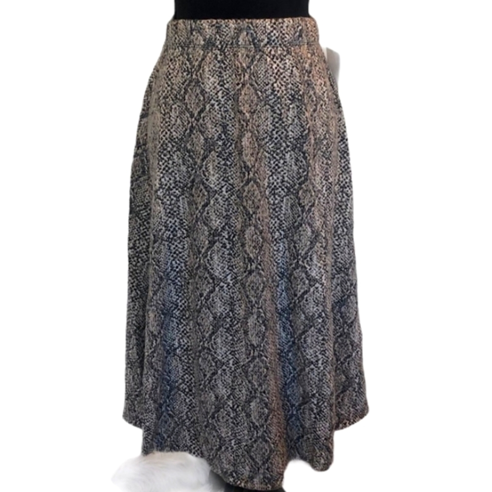 NWT Zara snake print pull on elastic waist skirt
